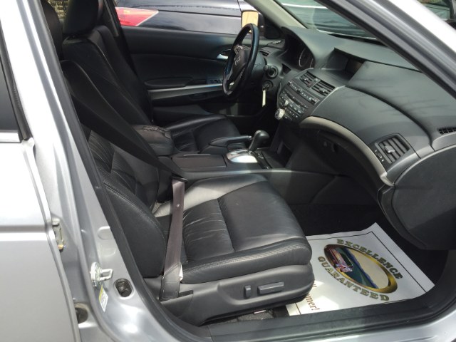 2009 Honda Accord Sdn 4dr V6 Auto EX-L, available for sale in Newark, New Jersey | ELITE MOTOR CARS. Newark, New Jersey 2009 Honda Accord Sdn 4dr V6 Auto EX-L, available for sale in Newark, New Jersey | ELITE MOTOR CARS. Newark, New Jersey