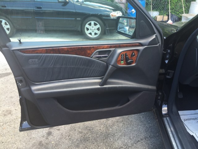 1998 Mercedes-Benz E-Class 4dr Sdn 3.2L, available for sale in Newark, New Jersey | ELITE MOTOR CARS. Newark, New Jersey 1998 Mercedes-Benz E-Class 4dr Sdn 3.2L, available for sale in Newark, New Jersey | ELITE MOTOR CARS. Newark, New Jersey