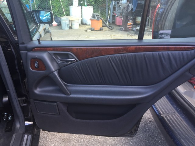 1998 Mercedes-Benz E-Class 4dr Sdn 3.2L, available for sale in Newark, New Jersey | ELITE MOTOR CARS. Newark, New Jersey 1998 Mercedes-Benz E-Class 4dr Sdn 3.2L, available for sale in Newark, New Jersey | ELITE MOTOR CARS. Newark, New Jersey