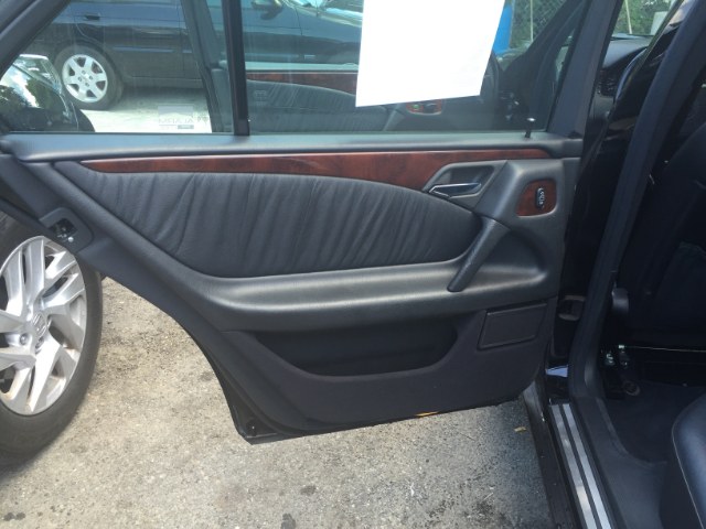 1998 Mercedes-Benz E-Class 4dr Sdn 3.2L, available for sale in Newark, New Jersey | ELITE MOTOR CARS. Newark, New Jersey 1998 Mercedes-Benz E-Class 4dr Sdn 3.2L, available for sale in Newark, New Jersey | ELITE MOTOR CARS. Newark, New Jersey