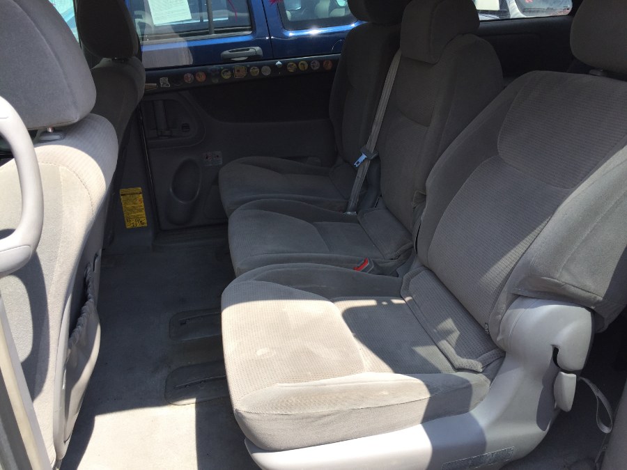2004 Toyota Sienna 5dr LE FWD 8-Passenger, available for sale in Newark, New Jersey | ELITE MOTOR CARS. Newark, New Jersey 2004 Toyota Sienna 5dr LE FWD 8-Passenger, available for sale in Newark, New Jersey | ELITE MOTOR CARS. Newark, New Jersey