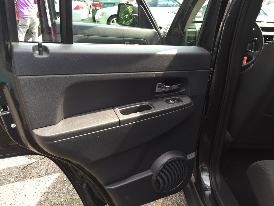 2010 Jeep Liberty 4WD 4dr Sport, available for sale in Newark, New Jersey | ELITE MOTOR CARS. Newark, New Jersey 2010 Jeep Liberty 4WD 4dr Sport, available for sale in Newark, New Jersey | ELITE MOTOR CARS. Newark, New Jersey