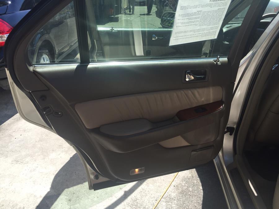 2004 Acura RL 4dr Sdn w/Navigation System, available for sale in Newark, New Jersey | ELITE MOTOR CARS. Newark, New Jersey 2004 Acura RL 4dr Sdn w/Navigation System, available for sale in Newark, New Jersey | ELITE MOTOR CARS. Newark, New Jersey