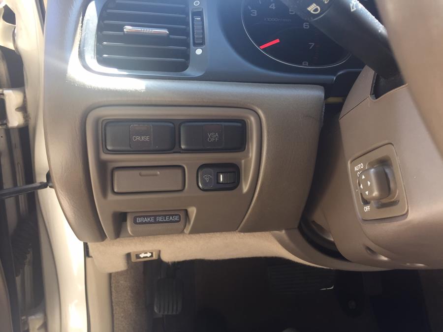 2004 Acura RL 4dr Sdn w/Navigation System, available for sale in Newark, New Jersey | ELITE MOTOR CARS. Newark, New Jersey 2004 Acura RL 4dr Sdn w/Navigation System, available for sale in Newark, New Jersey | ELITE MOTOR CARS. Newark, New Jersey