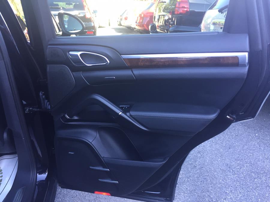 2011 Porsche Cayenne AWD 4dr Turbo, available for sale in Newark, New Jersey | ELITE MOTOR CARS. Newark, New Jersey 2011 Porsche Cayenne AWD 4dr Turbo, available for sale in Newark, New Jersey | ELITE MOTOR CARS. Newark, New Jersey