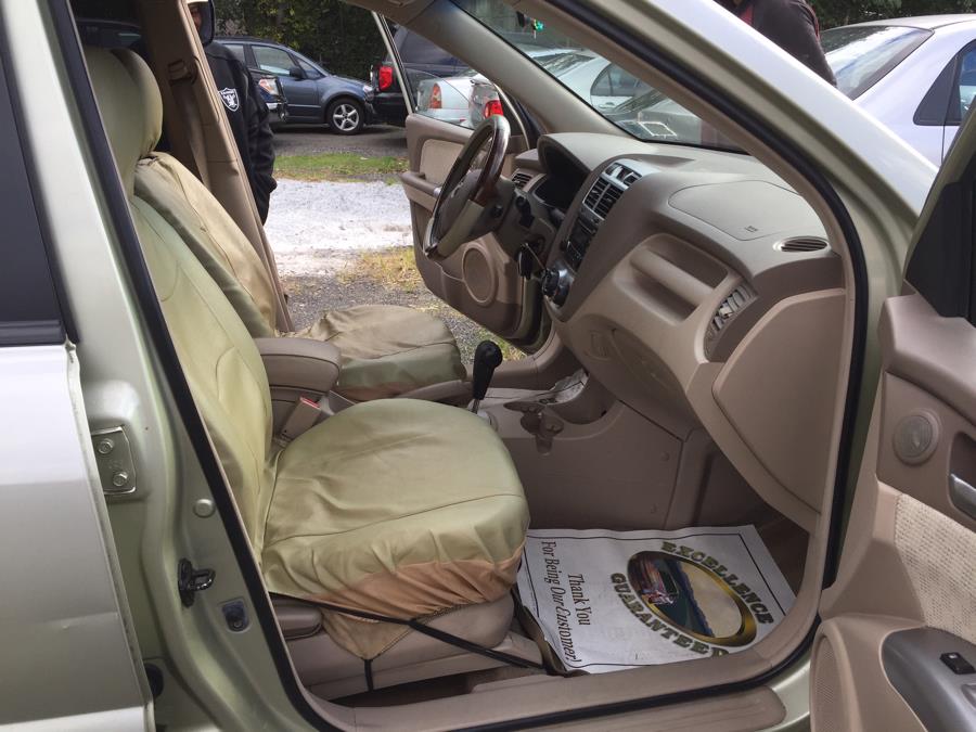 2006 Kia Sportage 4dr LX V6 Auto 4WD, available for sale in Newark, New Jersey | ELITE MOTOR CARS. Newark, New Jersey 2006 Kia Sportage 4dr LX V6 Auto 4WD, available for sale in Newark, New Jersey | ELITE MOTOR CARS. Newark, New Jersey