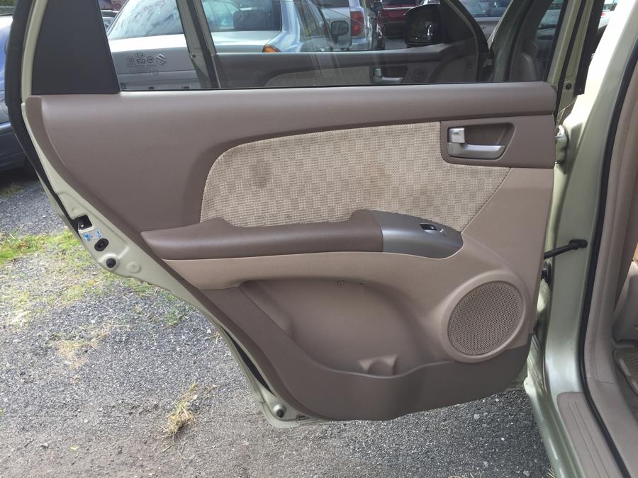 2006 Kia Sportage 4dr LX V6 Auto 4WD, available for sale in Newark, New Jersey | ELITE MOTOR CARS. Newark, New Jersey 2006 Kia Sportage 4dr LX V6 Auto 4WD, available for sale in Newark, New Jersey | ELITE MOTOR CARS. Newark, New Jersey