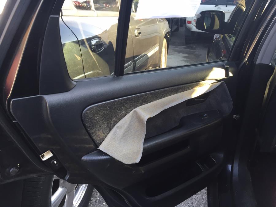2002 Honda CR-V 4WD EX Auto, available for sale in Newark, New Jersey | ELITE MOTOR CARS. Newark, New Jersey 2002 Honda CR-V 4WD EX Auto, available for sale in Newark, New Jersey | ELITE MOTOR CARS. Newark, New Jersey