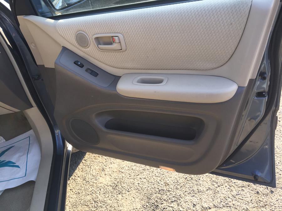 2004 Toyota Highlander 4dr V6 (Natl), available for sale in Newark, New Jersey | ELITE MOTOR CARS. Newark, New Jersey 2004 Toyota Highlander 4dr V6 (Natl), available for sale in Newark, New Jersey | ELITE MOTOR CARS. Newark, New Jersey