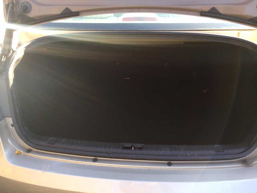 2006 Hyundai Sonata 4dr Sdn LX V6 Auto, available for sale in Newark, New Jersey | ELITE MOTOR CARS. Newark, New Jersey 2006 Hyundai Sonata 4dr Sdn LX V6 Auto, available for sale in Newark, New Jersey | ELITE MOTOR CARS. Newark, New Jersey