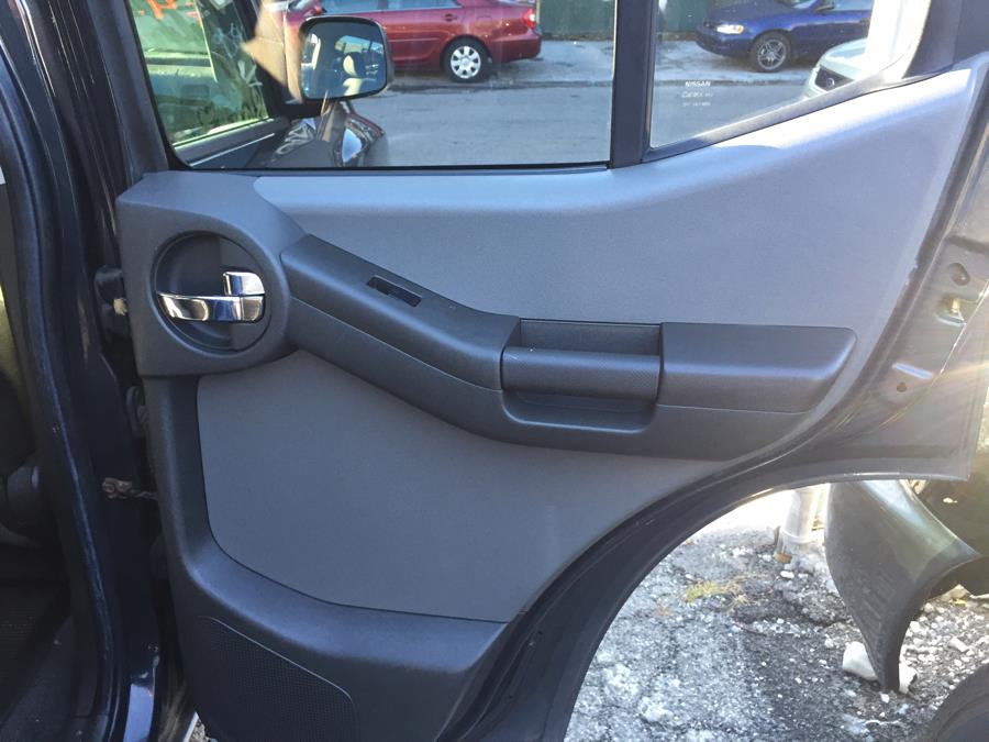2006 Nissan Xterra 4dr S V6 Auto 4WD, available for sale in Newark, New Jersey | ELITE MOTOR CARS. Newark, New Jersey 2006 Nissan Xterra 4dr S V6 Auto 4WD, available for sale in Newark, New Jersey | ELITE MOTOR CARS. Newark, New Jersey