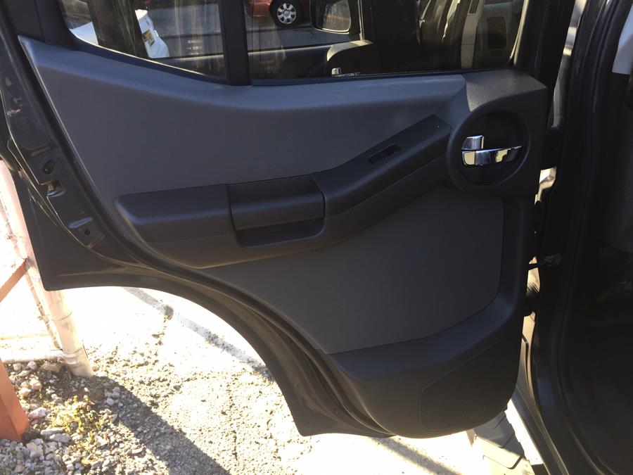 2006 Nissan Xterra 4dr S V6 Auto 4WD, available for sale in Newark, New Jersey | ELITE MOTOR CARS. Newark, New Jersey 2006 Nissan Xterra 4dr S V6 Auto 4WD, available for sale in Newark, New Jersey | ELITE MOTOR CARS. Newark, New Jersey