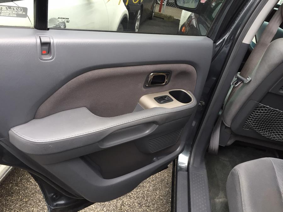2006 Honda Pilot 4WD EX AT, available for sale in Newark, New Jersey | ELITE MOTOR CARS. Newark, New Jersey 2006 Honda Pilot 4WD EX AT, available for sale in Newark, New Jersey | ELITE MOTOR CARS. Newark, New Jersey