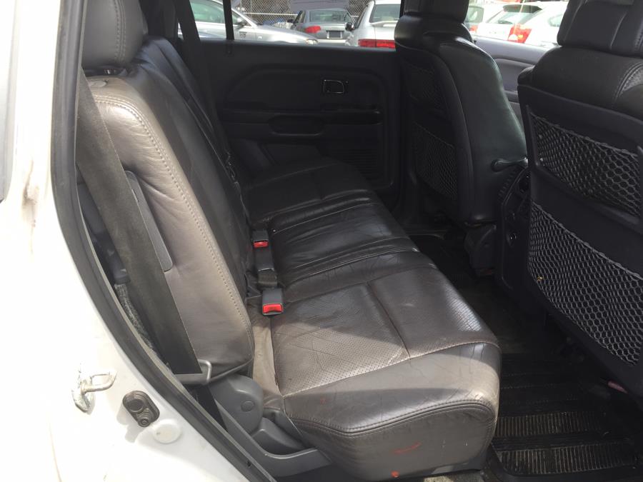 2003 Honda Pilot 4WD EX Auto w/Leather, available for sale in Newark, New Jersey | ELITE MOTOR CARS. Newark, New Jersey 2003 Honda Pilot 4WD EX Auto w/Leather, available for sale in Newark, New Jersey | ELITE MOTOR CARS. Newark, New Jersey