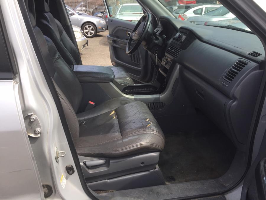 2003 Honda Pilot 4WD EX Auto w/Leather, available for sale in Newark, New Jersey | ELITE MOTOR CARS. Newark, New Jersey 2003 Honda Pilot 4WD EX Auto w/Leather, available for sale in Newark, New Jersey | ELITE MOTOR CARS. Newark, New Jersey