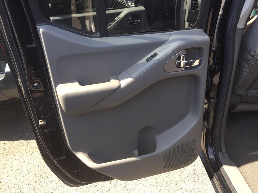 2007 Nissan Frontier 4WD Crew Cab SWB Auto SE, available for sale in Newark, New Jersey | ELITE MOTOR CARS. Newark, New Jersey 2007 Nissan Frontier 4WD Crew Cab SWB Auto SE, available for sale in Newark, New Jersey | ELITE MOTOR CARS. Newark, New Jersey