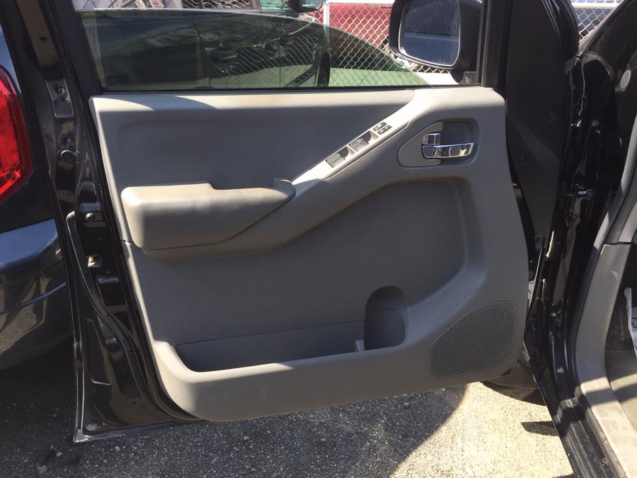 2007 Nissan Frontier 4WD Crew Cab SWB Auto SE, available for sale in Newark, New Jersey | ELITE MOTOR CARS. Newark, New Jersey 2007 Nissan Frontier 4WD Crew Cab SWB Auto SE, available for sale in Newark, New Jersey | ELITE MOTOR CARS. Newark, New Jersey