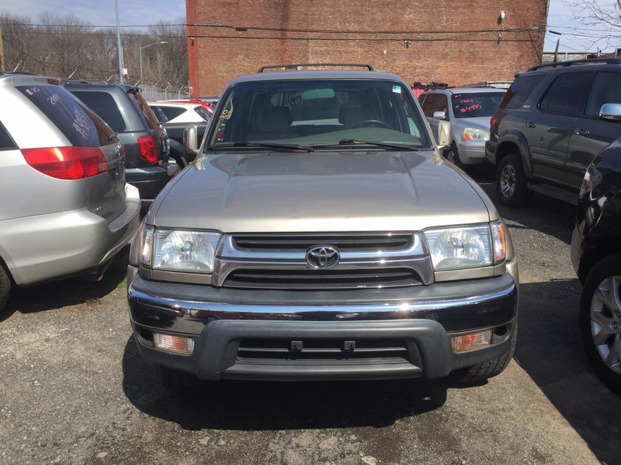 2001 Toyota 4Runner 4dr SR5 3.4L Auto 4WD, available for sale in Newark, NJ
