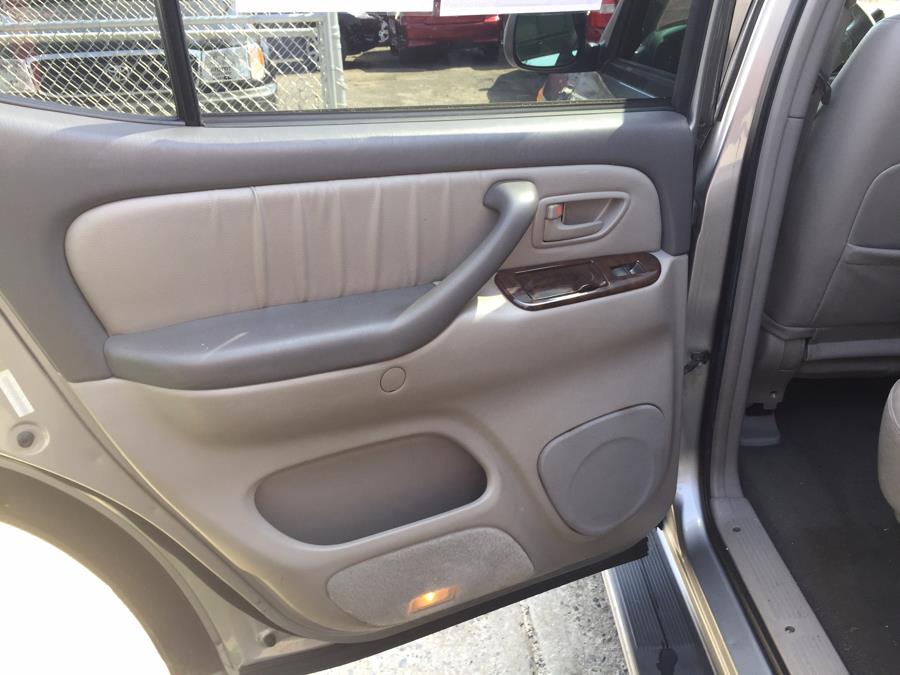 2002 Toyota Sequoia 4dr Limited 4WD, available for sale in Newark, New Jersey | ELITE MOTOR CARS. Newark, New Jersey 2002 Toyota Sequoia 4dr Limited 4WD, available for sale in Newark, New Jersey | ELITE MOTOR CARS. Newark, New Jersey