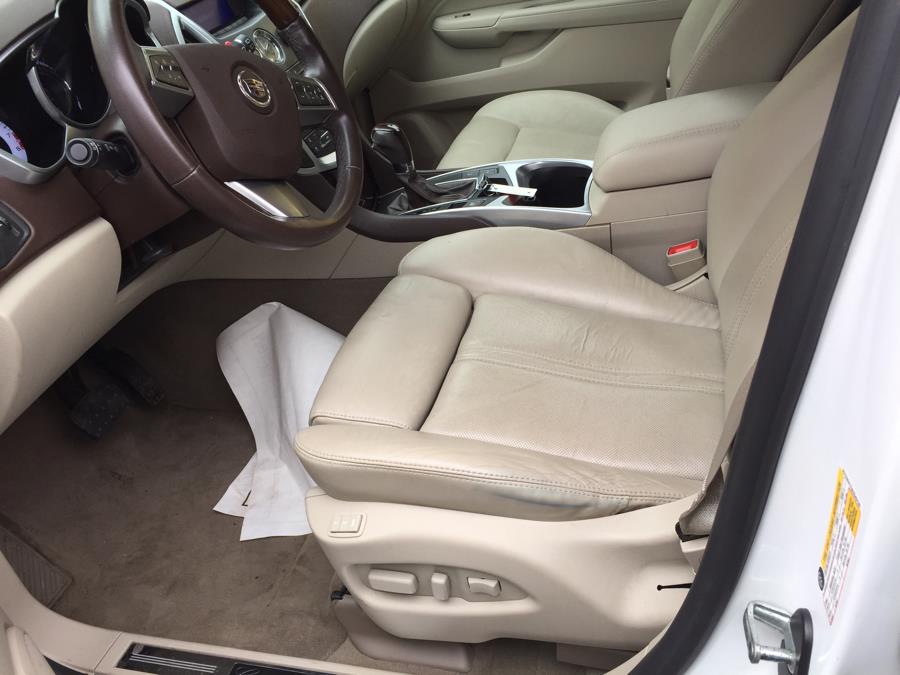 2011 Cadillac SRX AWD 4dr Luxury Collection, available for sale in Newark, New Jersey | ELITE MOTOR CARS. Newark, New Jersey 2011 Cadillac SRX AWD 4dr Luxury Collection, available for sale in Newark, New Jersey | ELITE MOTOR CARS. Newark, New Jersey